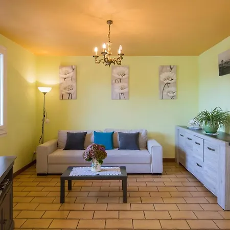 Le Soleil Occitan - A 20Min Du Viaduc De Millau Appartement Castelnau-Pégayrols Buitenkant foto
